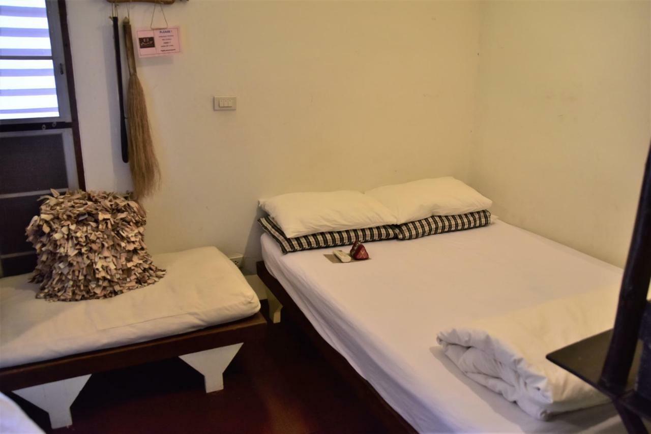 Baan Rare Guesthouse Udon Thani Exterior photo
