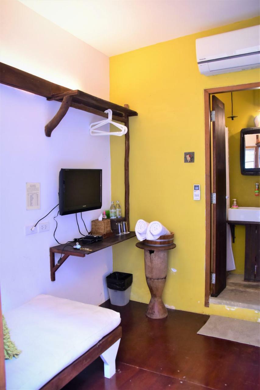 Baan Rare Guesthouse Udon Thani Exterior photo