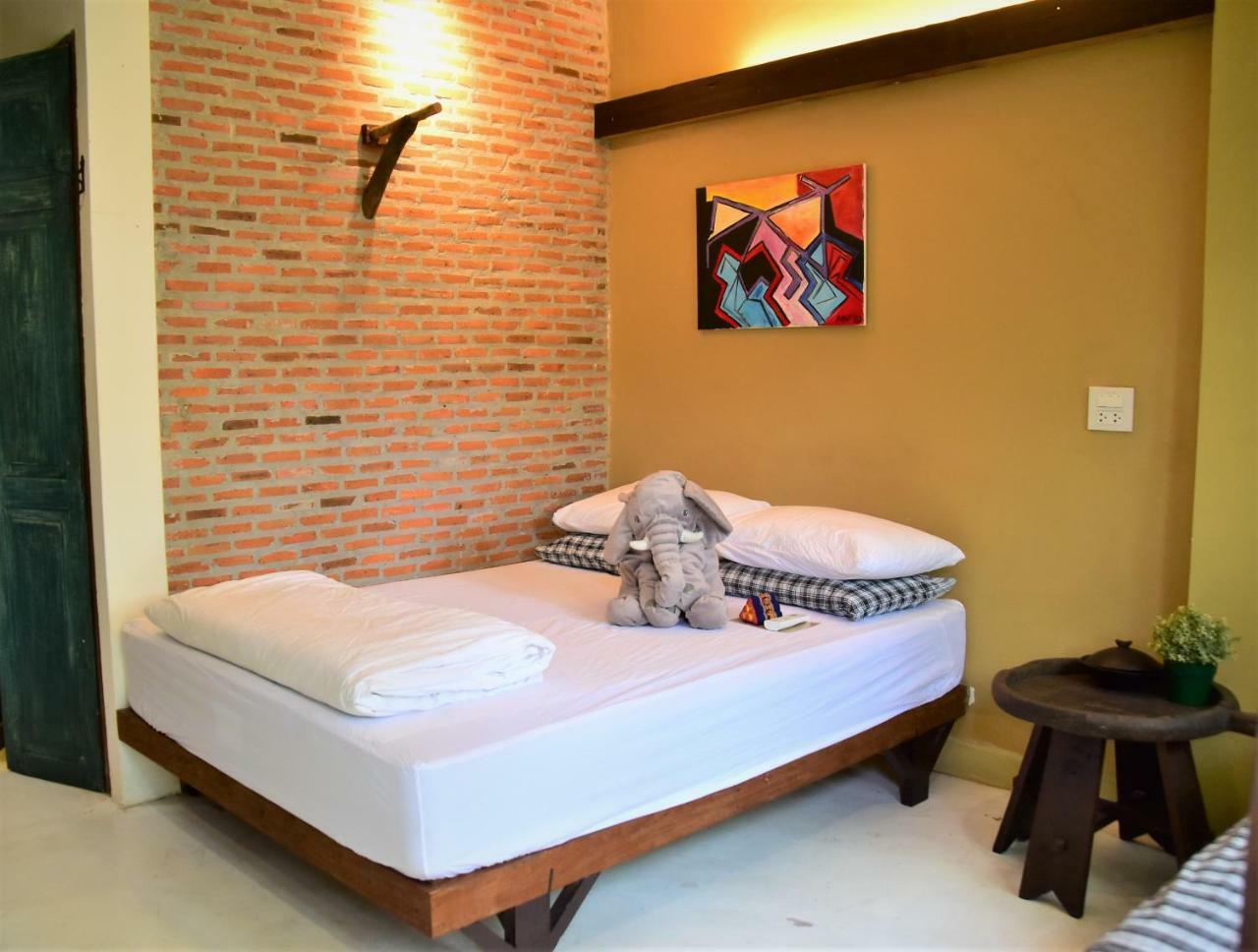 Baan Rare Guesthouse Udon Thani Exterior photo