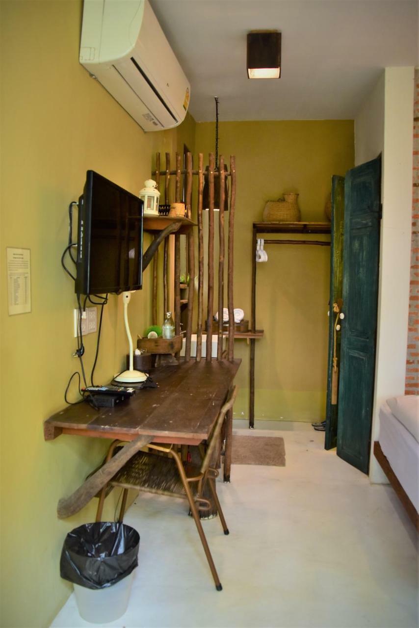 Baan Rare Guesthouse Udon Thani Exterior photo