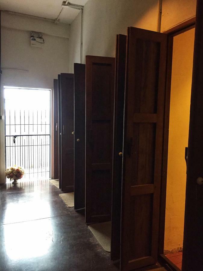 Baan Rare Guesthouse Udon Thani Exterior photo